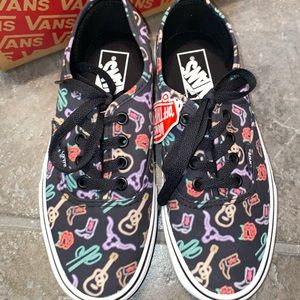 Vans authentic western size 3.5 NWT